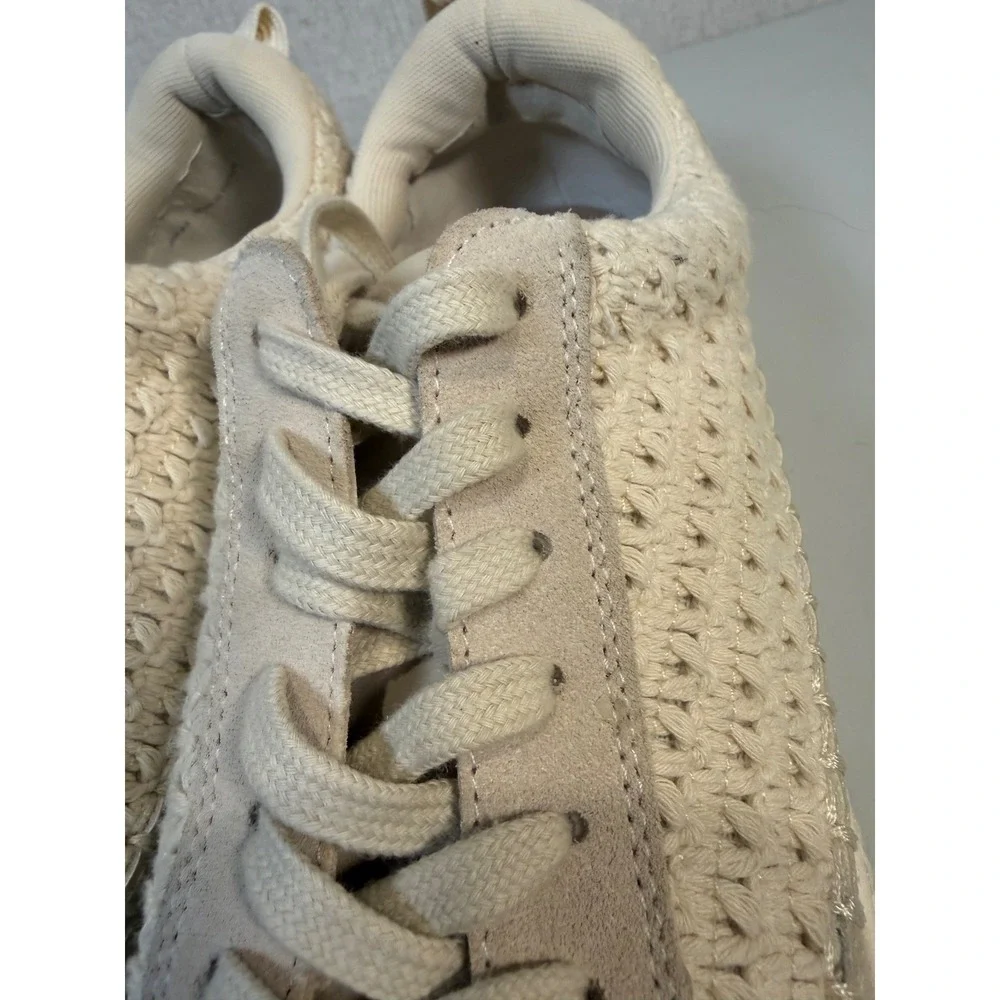 Dolce Vita Nicona Women's Fashion‎ Sneakers Sandstone Knit Size 9.5